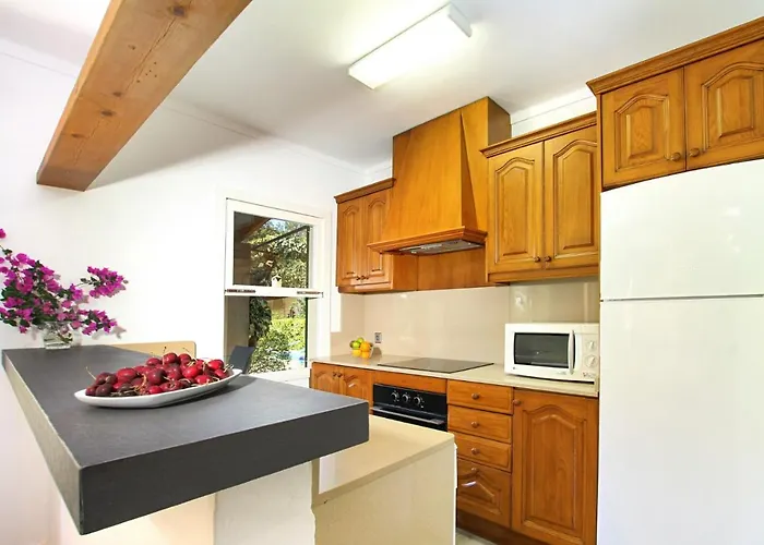 Plana By Готель