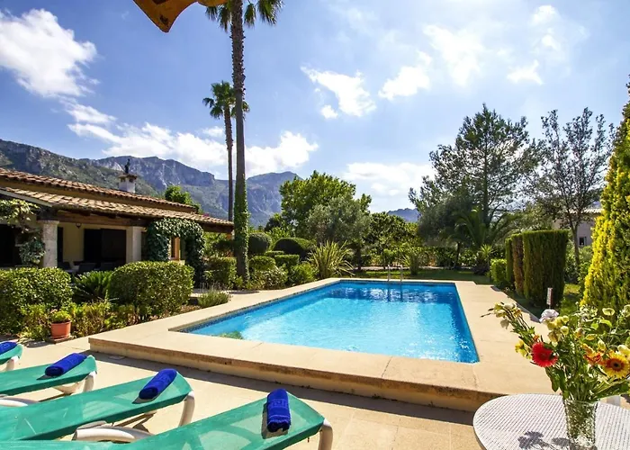 Plana By Готель